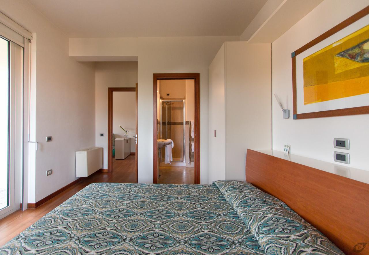 Verdeluna Aparthotel Marina di Pietrasanta Exterior photo